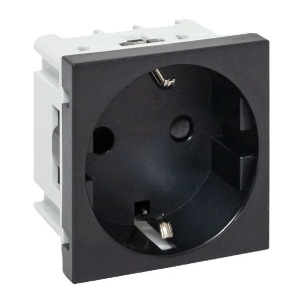 Розетка 45x45 с зазем,, с защ, шторками, 90 градусов, черная, матовая EKF